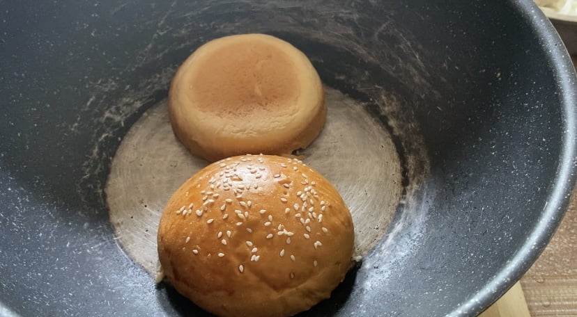 Burger bun