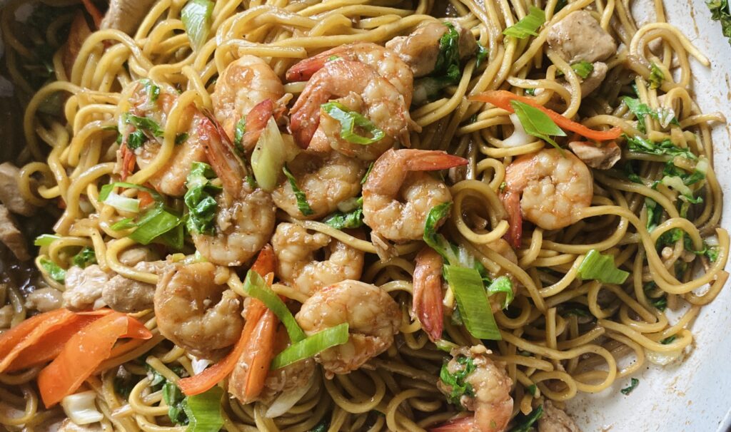 Stir-fried seafood Noodles 4